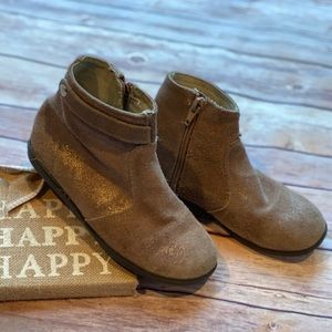 Bumbums & Baubles Larken Bootie Size 10.5